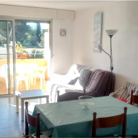 Studio Confortable A Les Mimosas 31 M² Jardin Cloture
